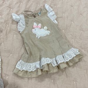 EUC SZ 3 Peaches and Cream Easter Set